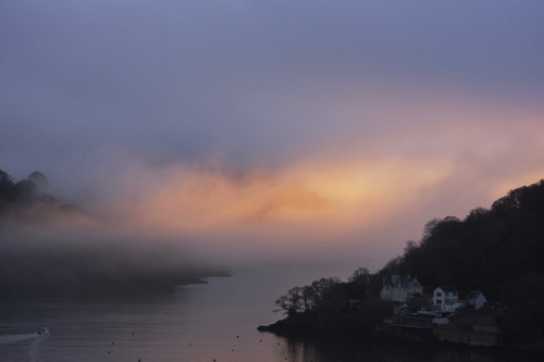 11 January 2022 - 08-29-43
This sight lasted just two minutes. Sun shining through the thin mist in the mouth of the river Dart. After that it was a grey old morning.
---------------------
Dart river mouth sunrise through mist